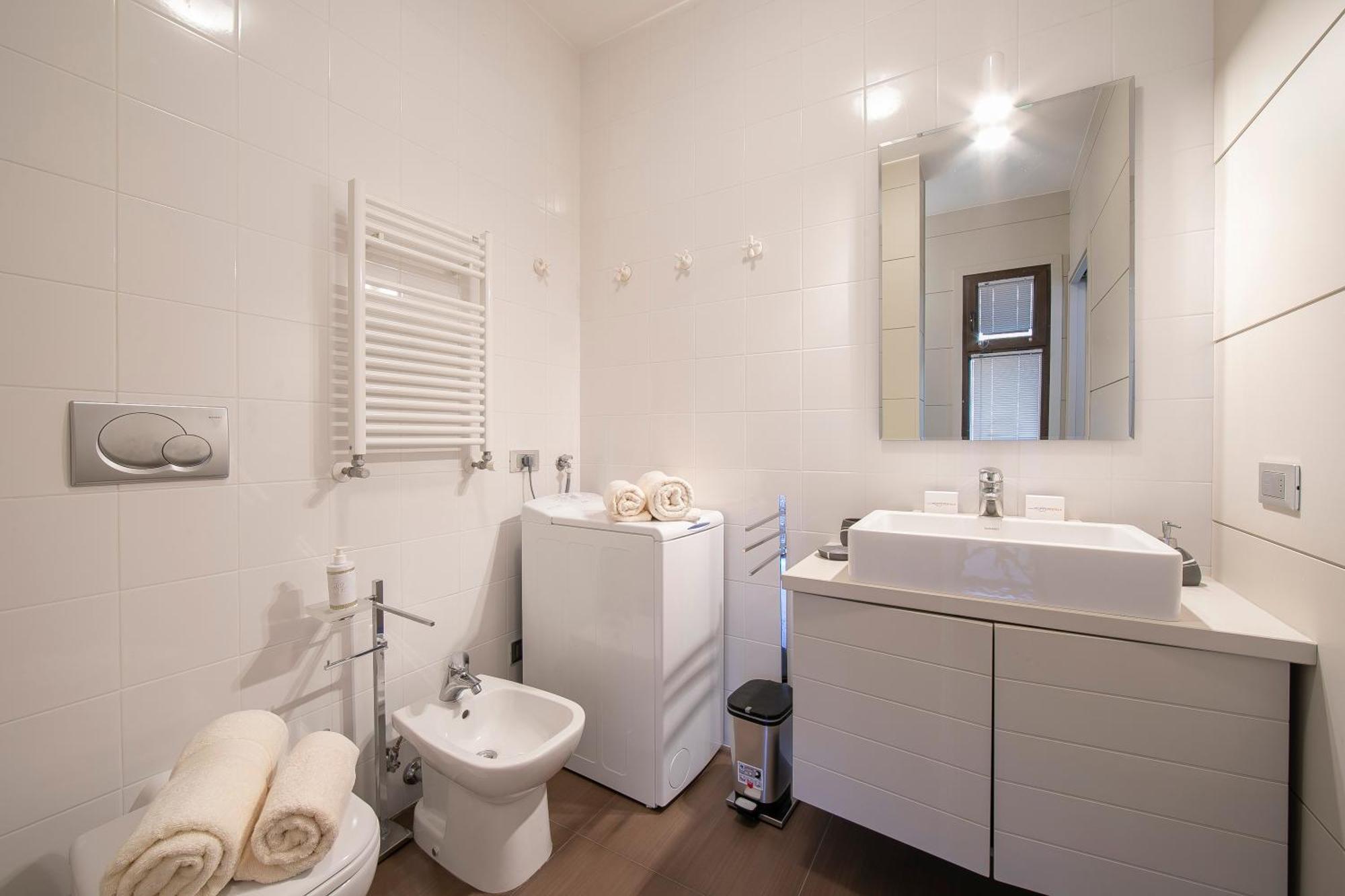 Suite On The Lake - Happy Rentals Меїна Екстер'єр фото
